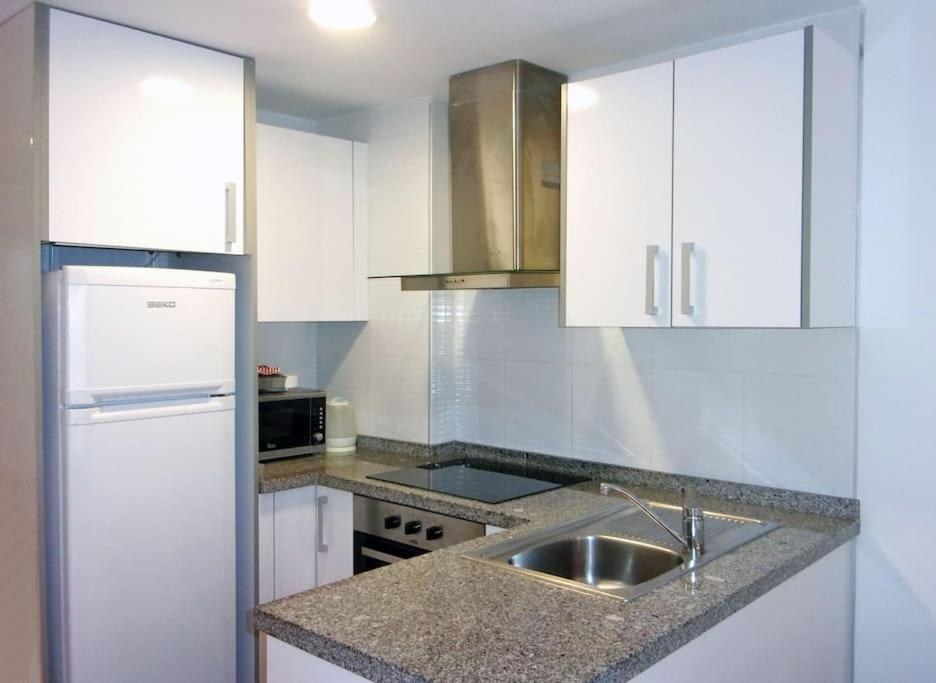 Beautiful Apartment In Calle Mayor Alicante Exteriér fotografie